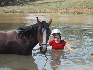 a kira benny dam fun